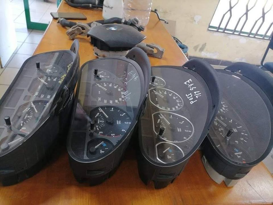 Bmw E46 Cluster and E46 Egnition Switch Sensor for Sale - Private Seller Bmw E46 Cluster and E46 Egnition Switch Sensor for Sale - Private Seller