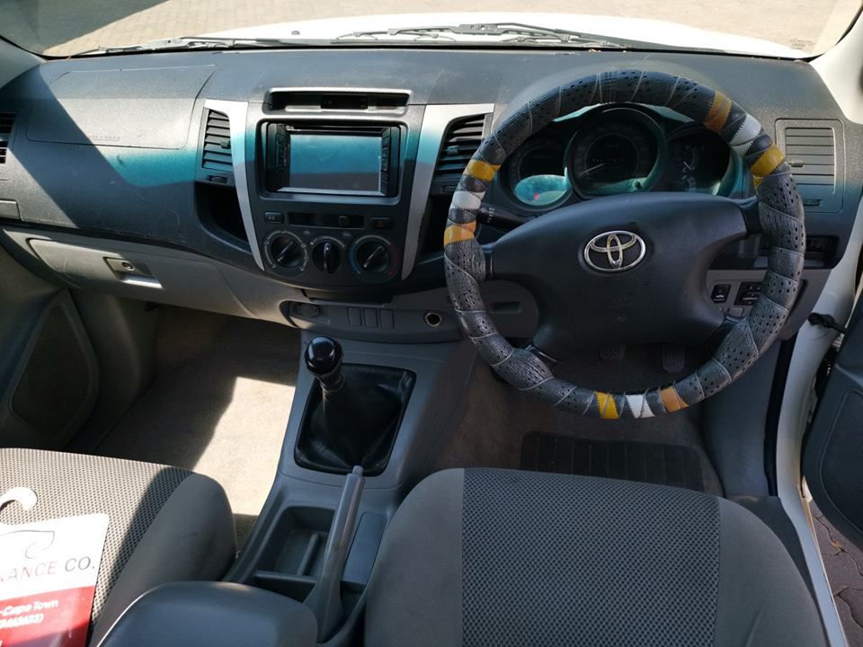 2011 Toyota Hilux 2.7 Raider