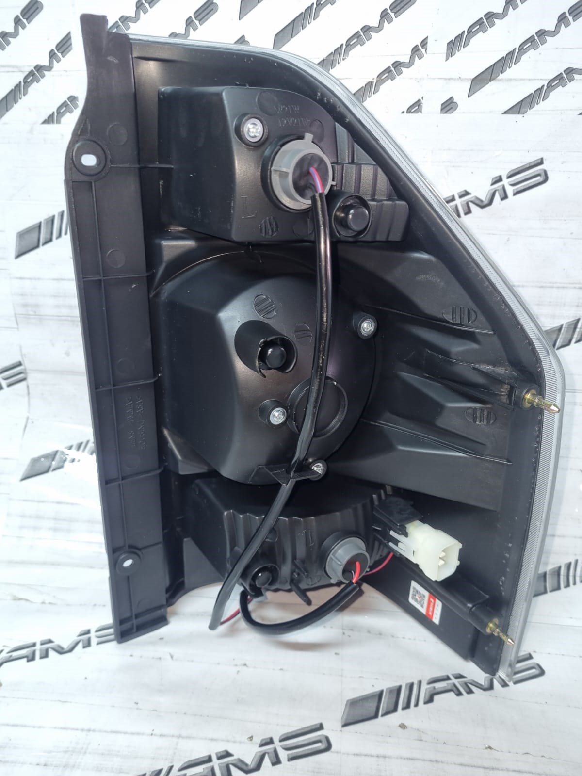 Brand New Tail Light for Mitsubishi Pajero Gen 4 short wheel base - Private Seller Brand New Tail Light for Mitsubishi Pajero Gen 4 short wheel base - Private Seller