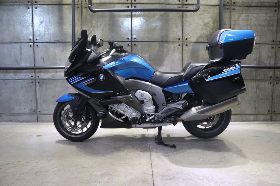 2016 BMW K1600GT - 44 000KM - - Private Seller 2016 BMW K1600GT - 44 000KM - - Private Seller