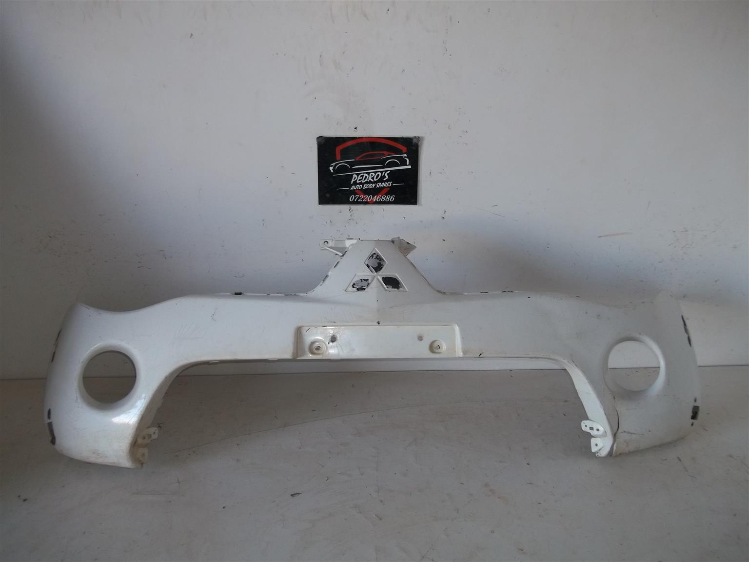 Mitsubishi Triton '07-'12 front bumper - Private Seller Mitsubishi Triton '07-'12 front bumper - Private Seller