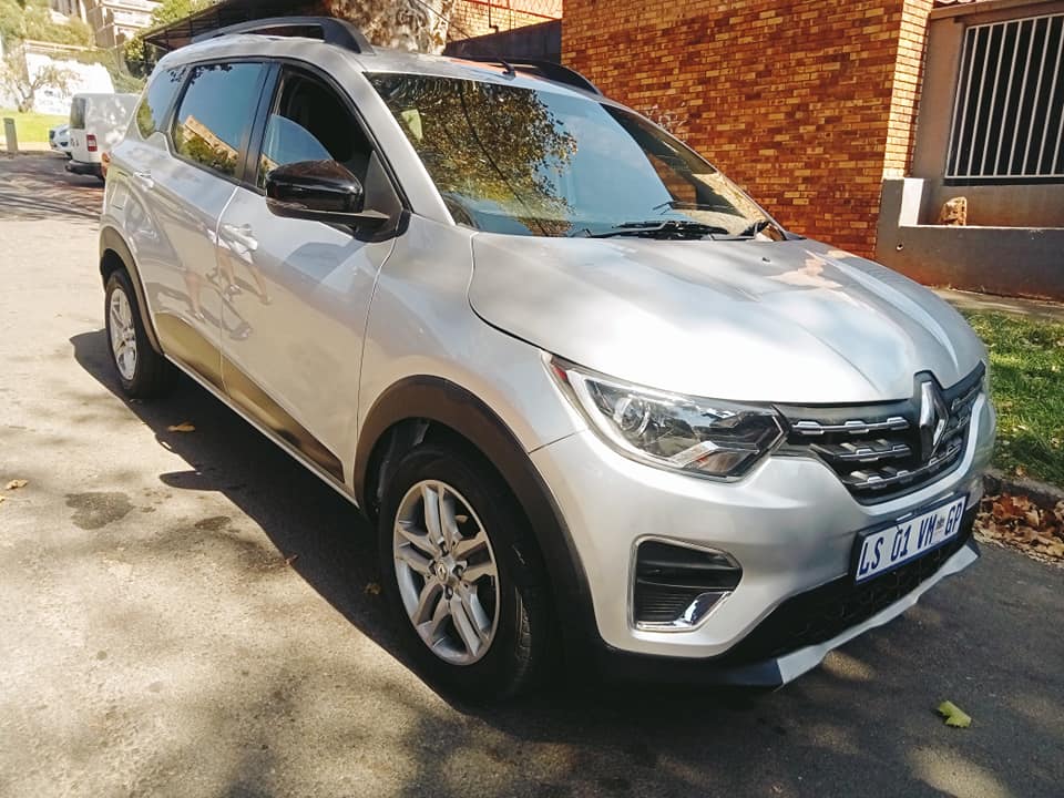 2022 Renault Triber 1.0Automatic
