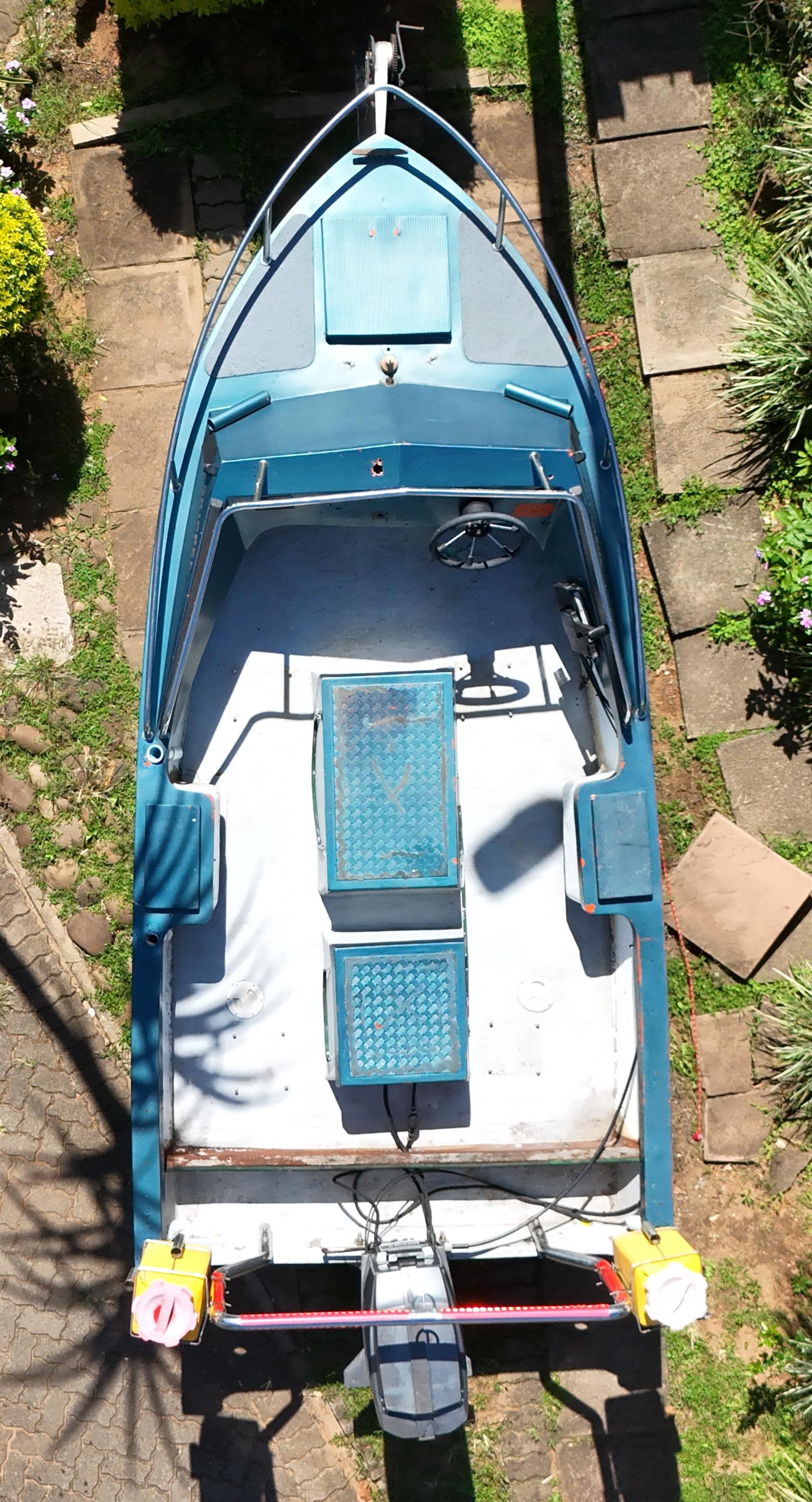 Fishing Boat with 90hp Mariner 2-Stroke Trim Tilt Outboard Motor - 90% Complete