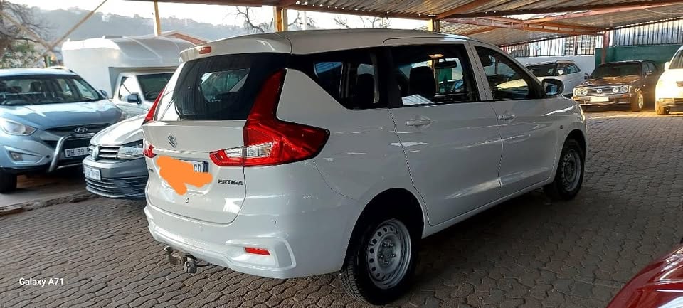 Suzuki Ertiga 1.5 vvt Manual Petrol 7seater  2019 White Reverse sensor
