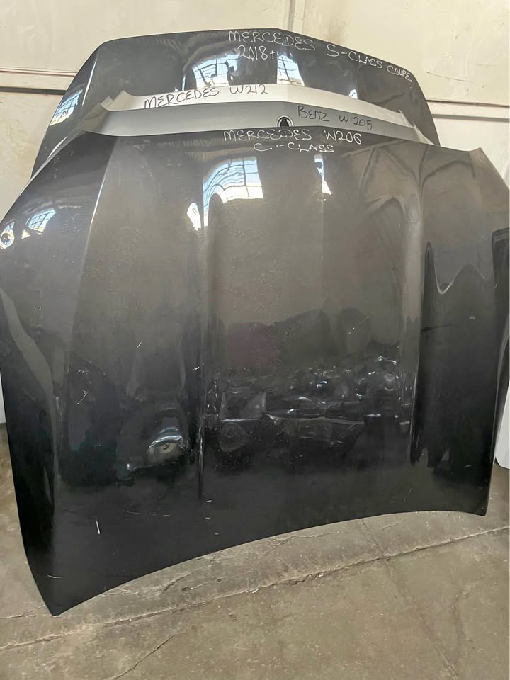 Mercedes Benz W206 bonnet