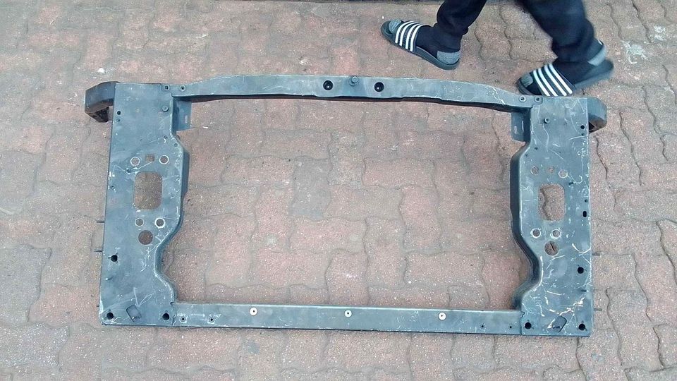 JEEP CHEROKEE CRADLE - Private Seller JEEP CHEROKEE CRADLE - Private Seller