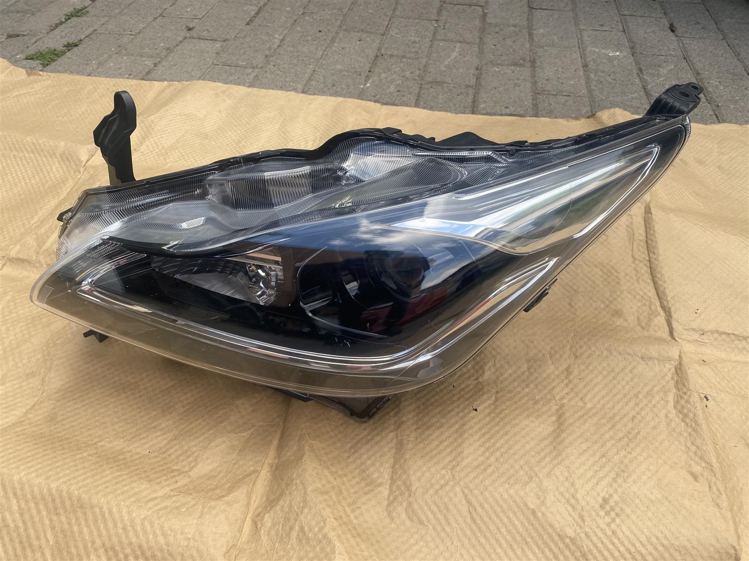 2023 SUZUKI BALENO/TOYOTA STARLET HEADLIGHT LEFT SIDE FOR SALE