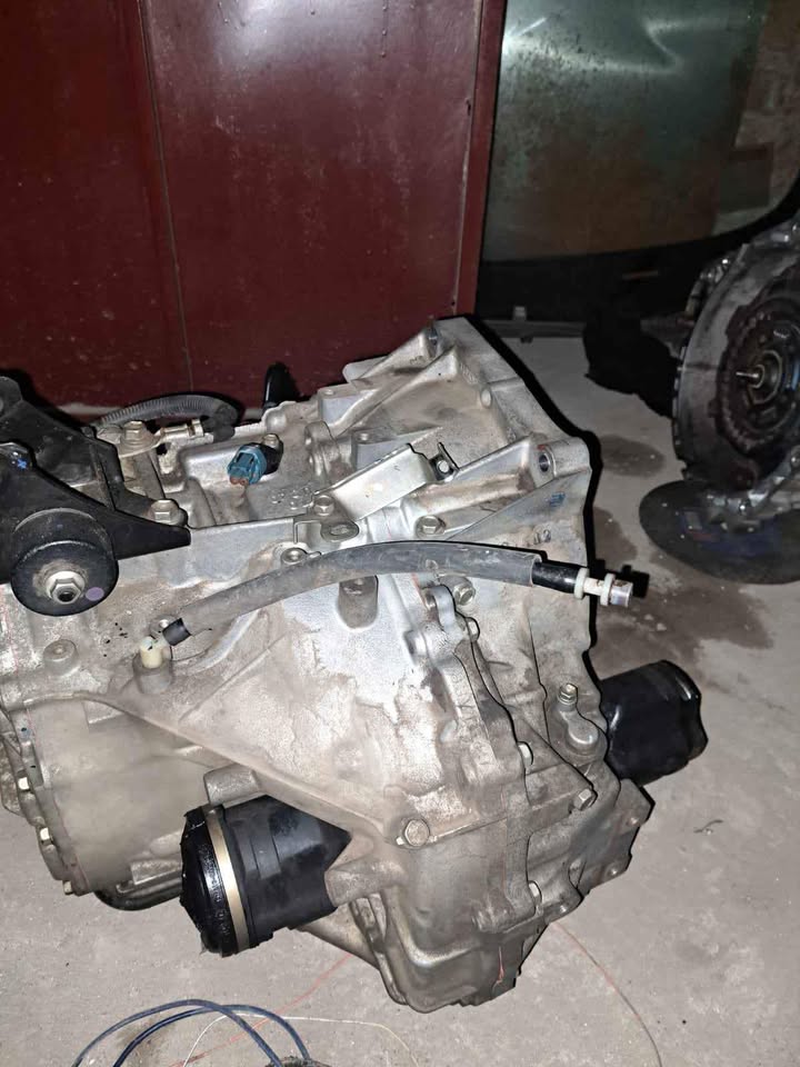 Toyota Quest 1.6 automatic gear box - Private Seller Toyota Quest 1.6 automatic gear box - Private Seller