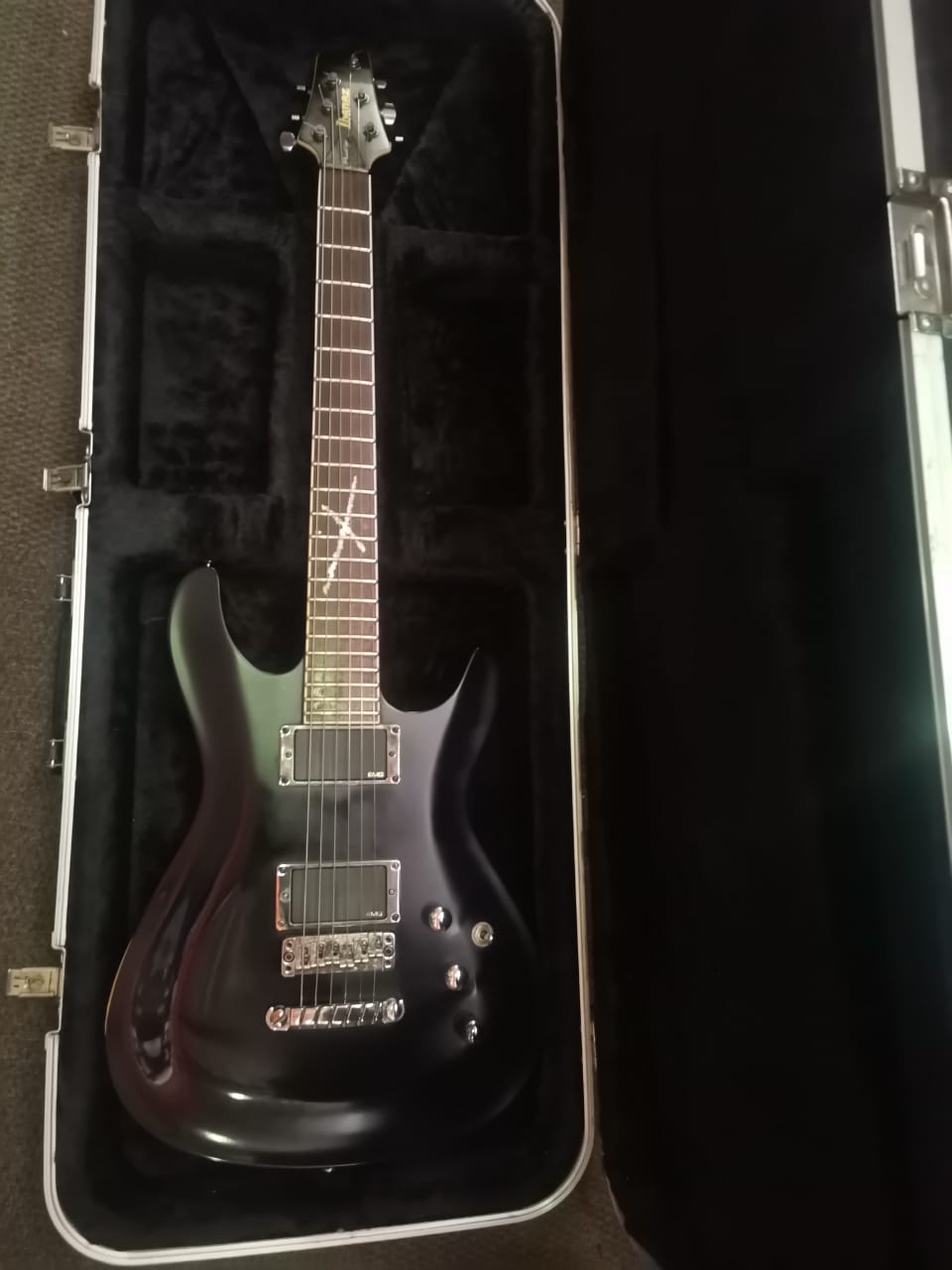 ibanez sz2020