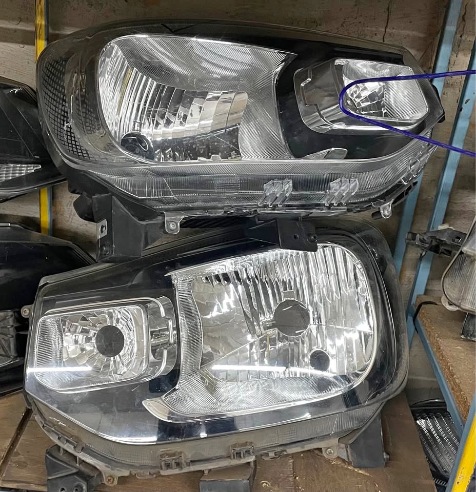 Suzuki S-Presso headlight - Private Seller Suzuki S-Presso headlight - Private Seller