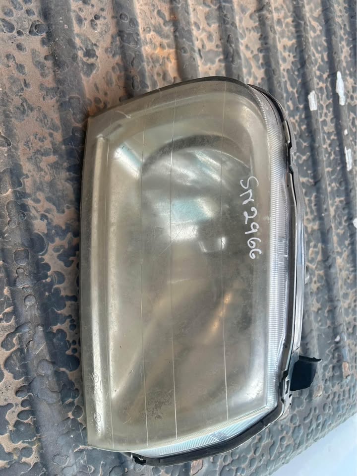 Mitsubishi Right Front Light Available @Circle 7 Used Parts Call or WhatsApp - Private Seller
