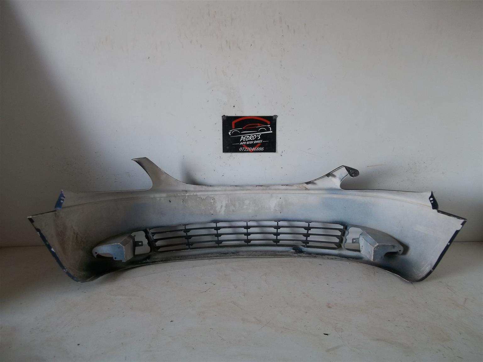 Chrysler Voyager/Town & Country '01-'04 front bumper - Private Seller
