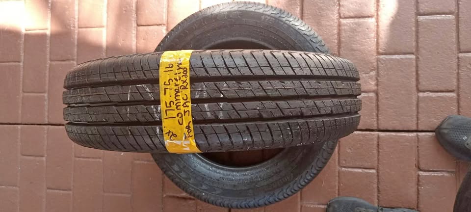 2x Commercial Tyres for JAC RX200 - Private Seller 2x Commercial Tyres for JAC RX200 - Private Seller