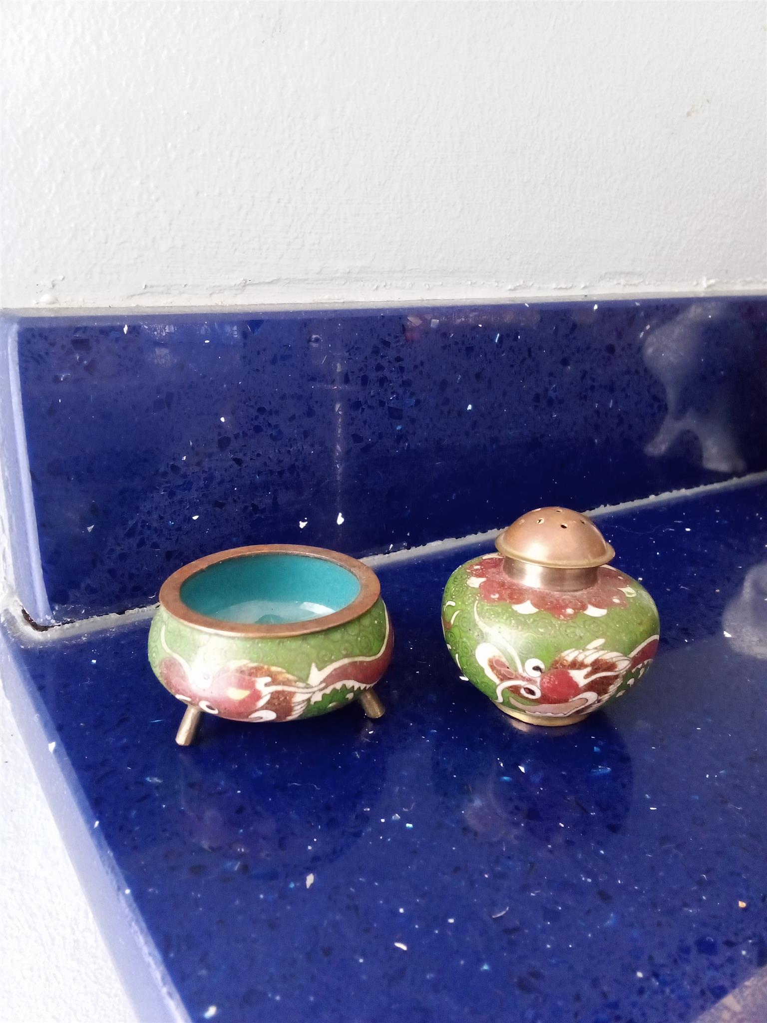 Vintage cloisonne salt and pepper set Vintage cloisonne salt and pepper set