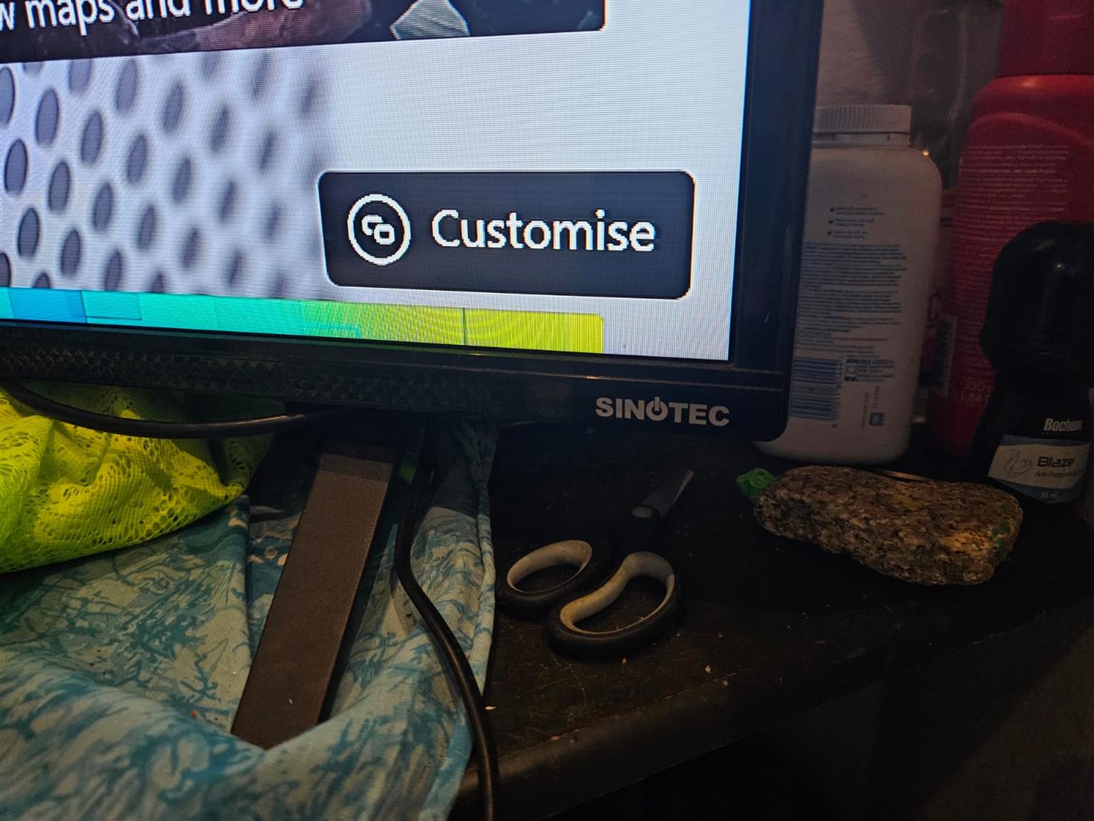 Sinotec 49 inch / 50 inch led tv full hd Model no 49E200G Price