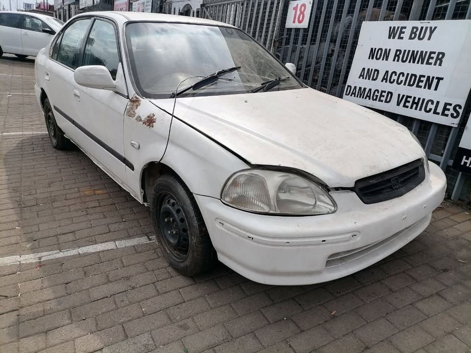 HONDA BALLADE - STRIPPING FOR SPARES