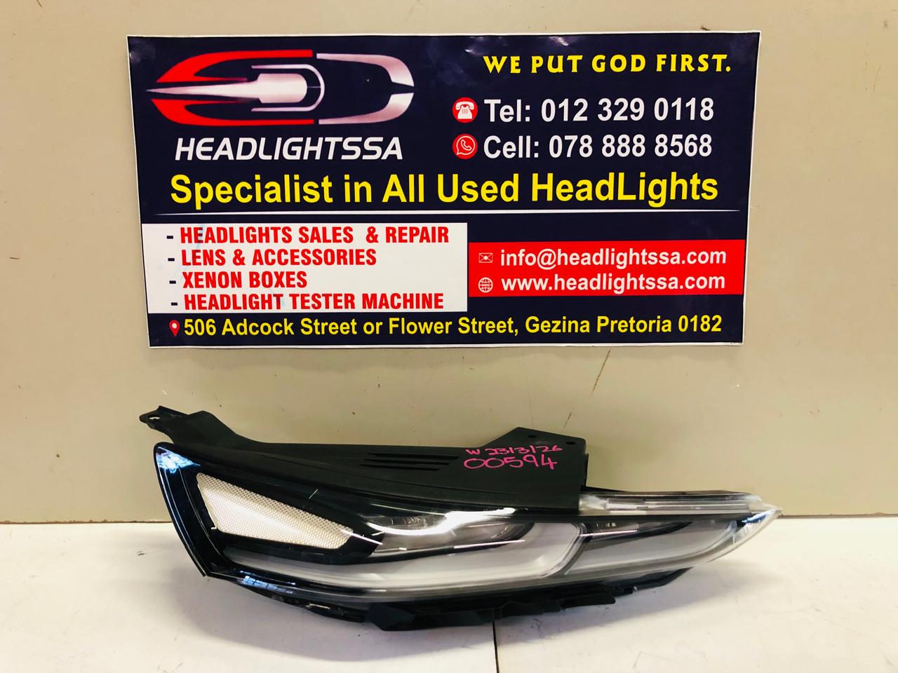 Hyundai Santa Fe right side LED daylight running light and indicator - Private Seller Hyundai Santa Fe right side LED daylight running light and indicator - Private Seller