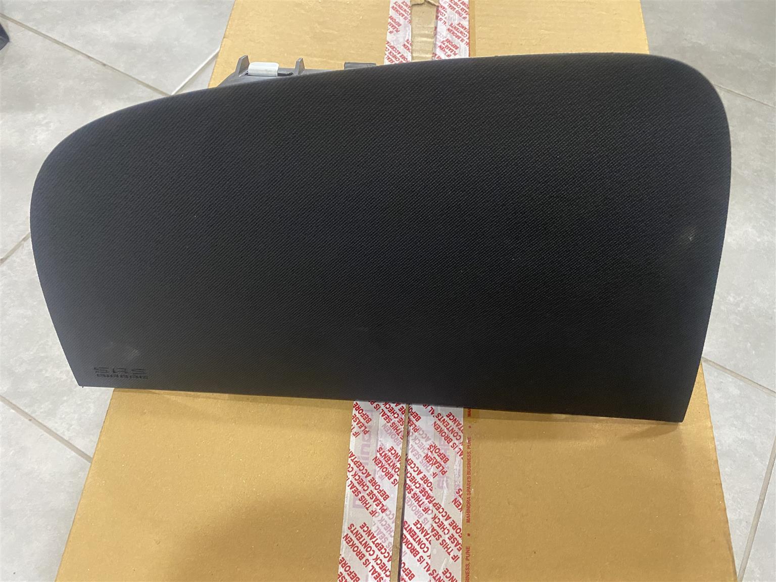 2021 ISUZU D-MAX X-RIDER DASHBOARD AIRBAG FOR SALE. IN PRISTINE CONDITION - Private Seller 2021 ISUZU D-MAX X-RIDER DASHBOARD AIRBAG FOR SALE. IN PRISTINE CONDITION - Private Seller