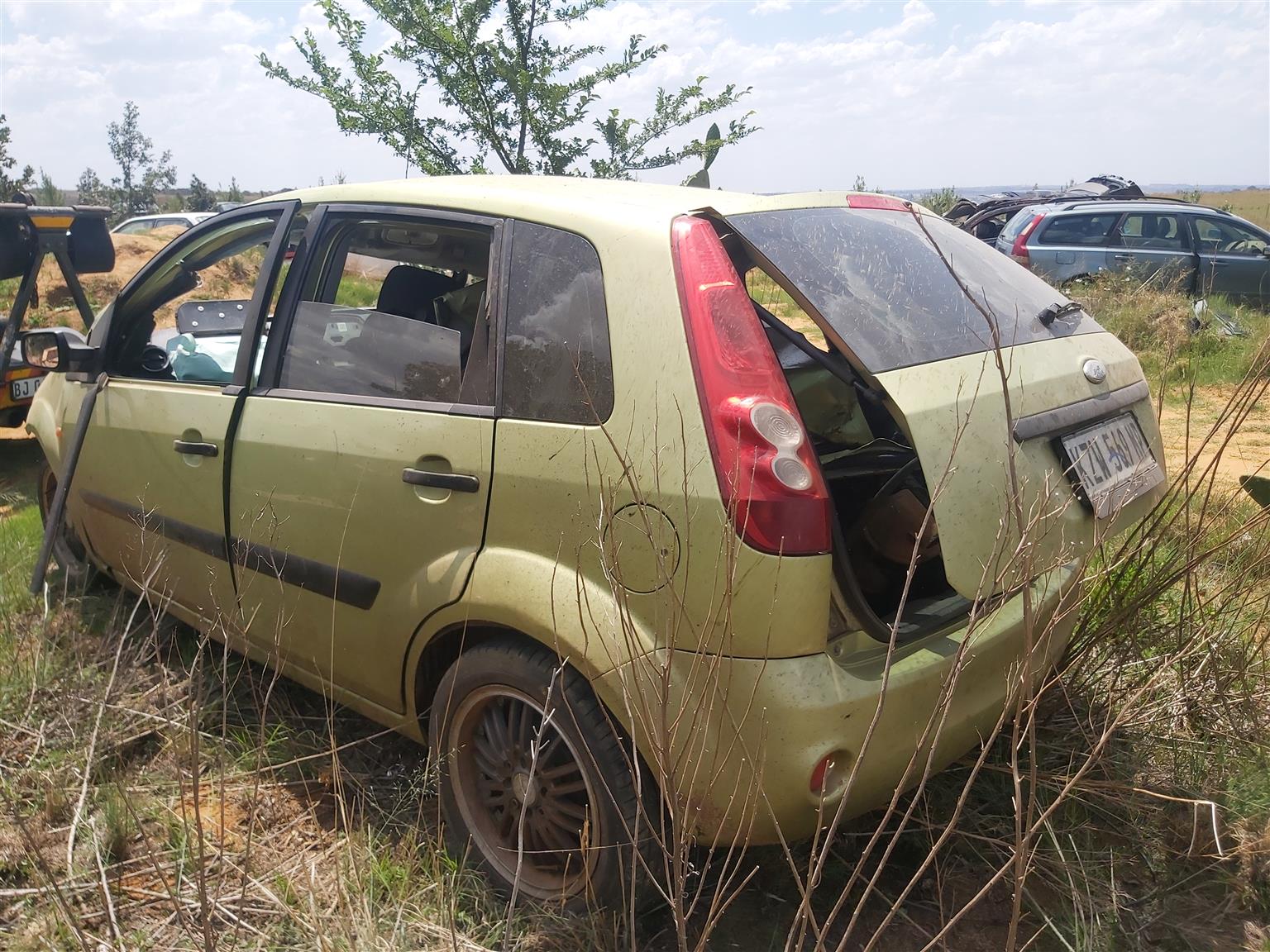 Fiesta 1.4 parts model 2007 - Private Seller