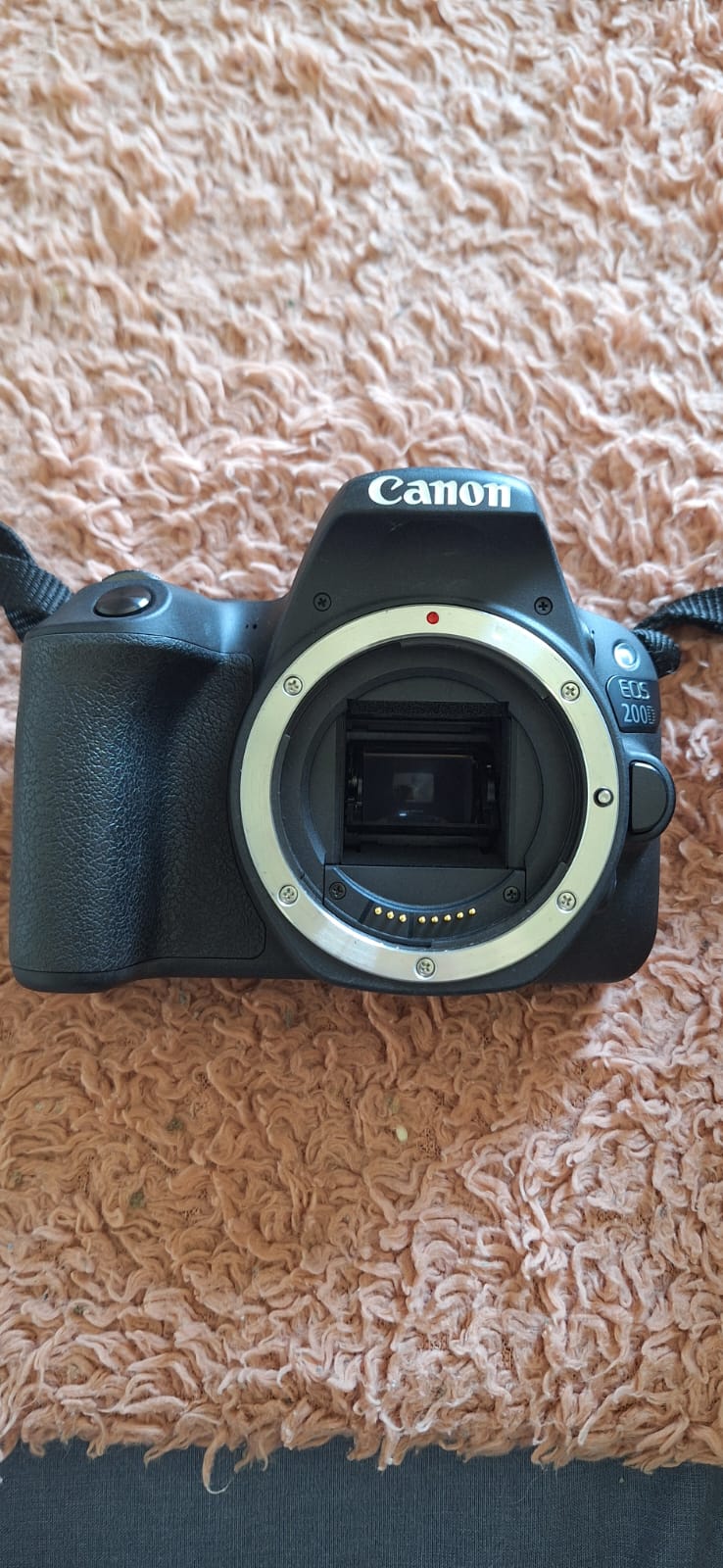Camera Canon 200D Camera Canon 200D