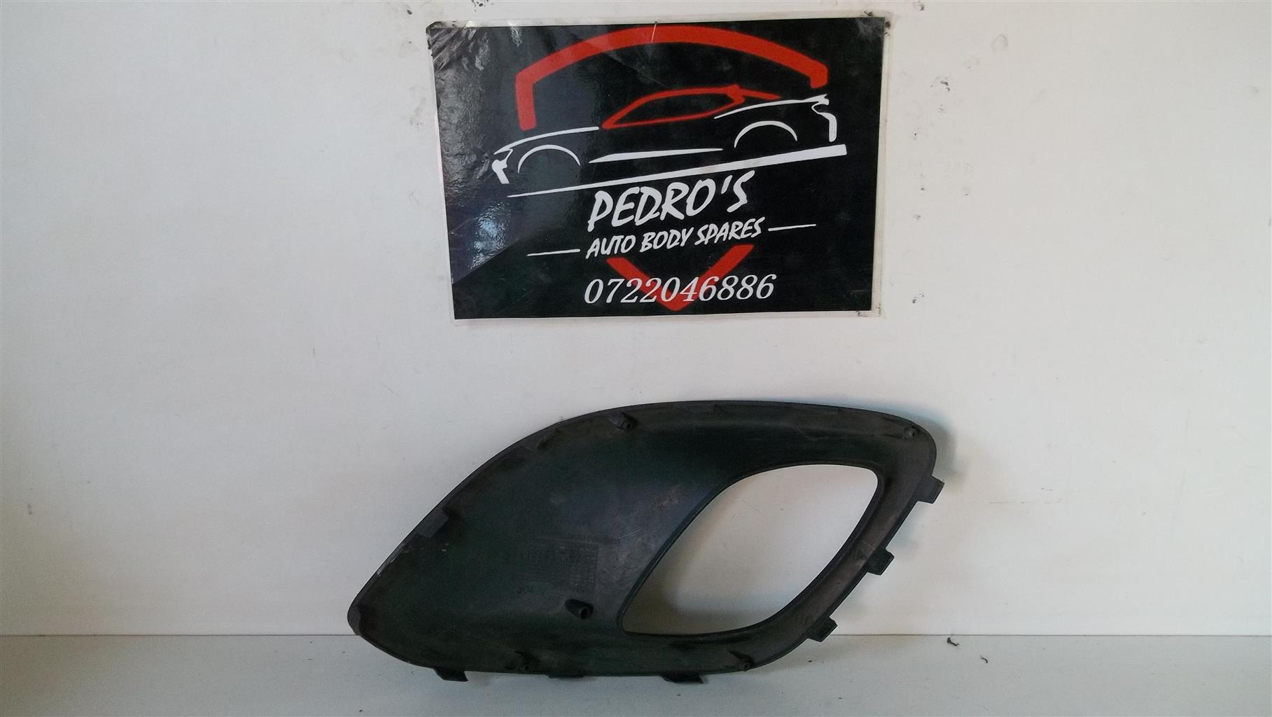Kia Picanto left front light cover - Private Seller Kia Picanto left front light cover - Private Seller