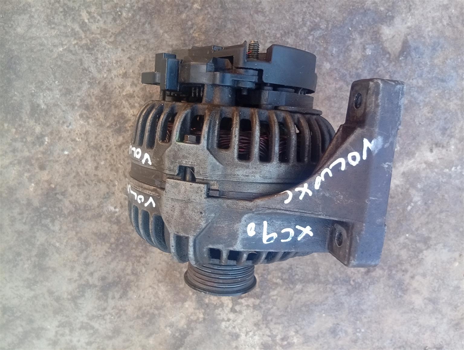 2003-2009 Volvo XC90 Alternator for 2.9 Turbo Engine 8637849 - Private Seller