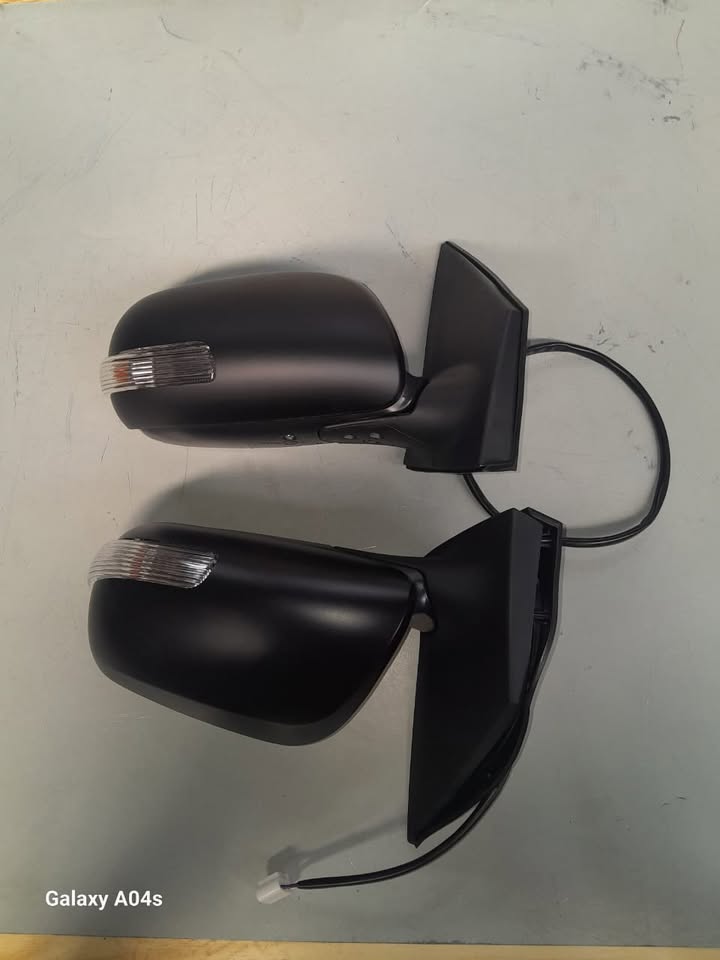 TOYOTA QUEST BOTH SIDES DOOR MIRROR WITH INDICATORS FOR SALE - Private Seller TOYOTA QUEST BOTH SIDES DOOR MIRROR WITH INDICATORS FOR SALE - Private Seller