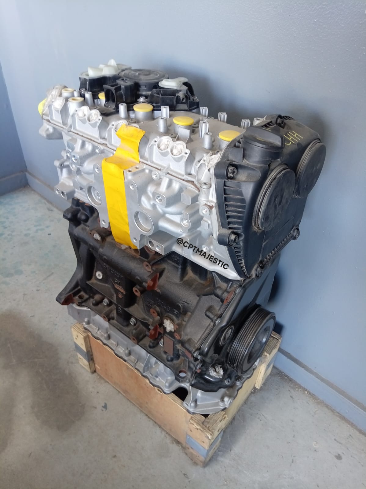 VW GOLF 7/AUDI 2L TFSI 16V CHH ENGINE FOR SALE - Private Seller VW GOLF 7/AUDI 2L TFSI 16V CHH ENGINE FOR SALE - Private Seller
