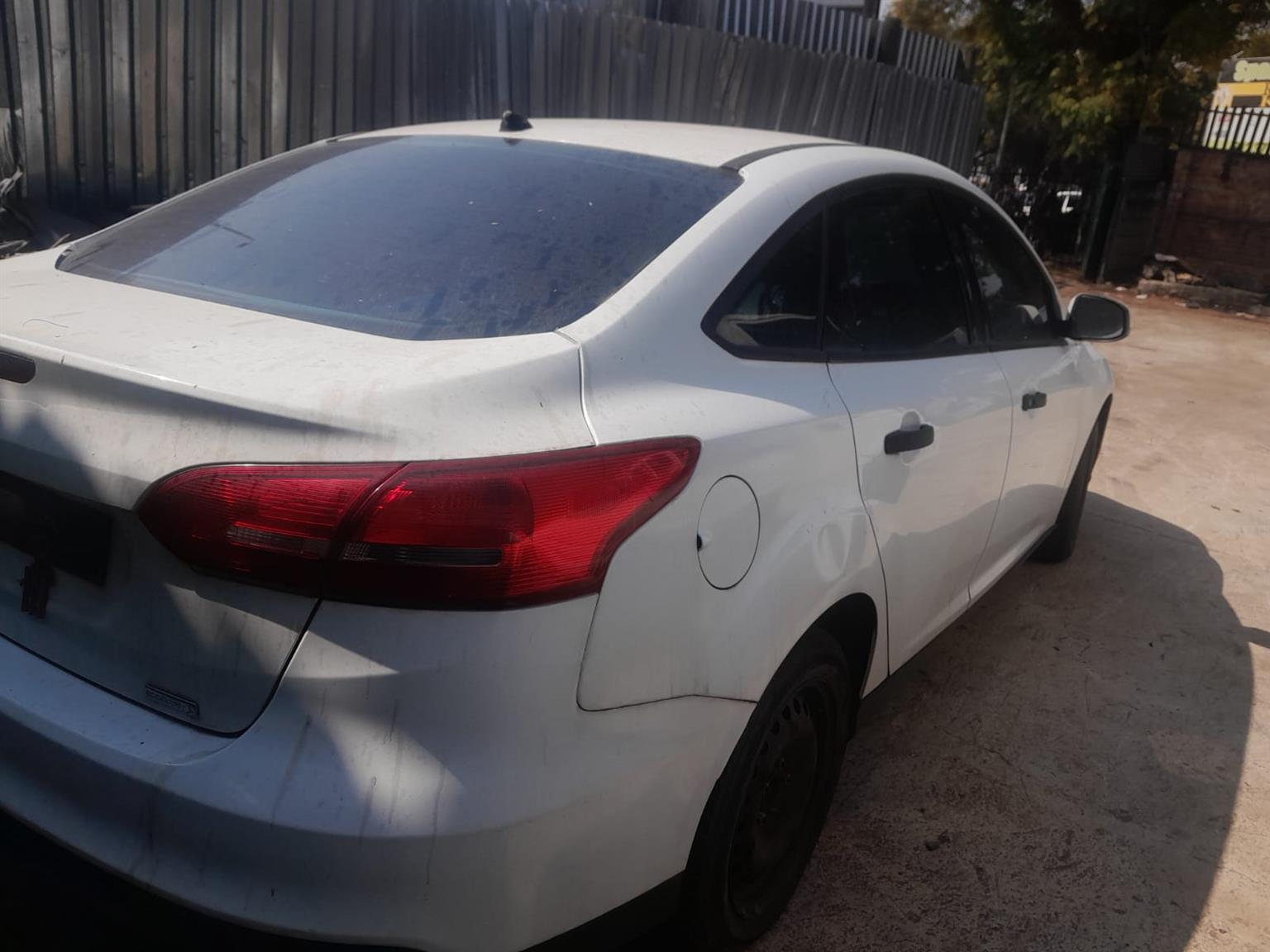2005 Ford Focus Z6 – Now Stripping for Spares - Private Seller 2005 Ford Focus Z6 – Now Stripping for Spares - Private Seller