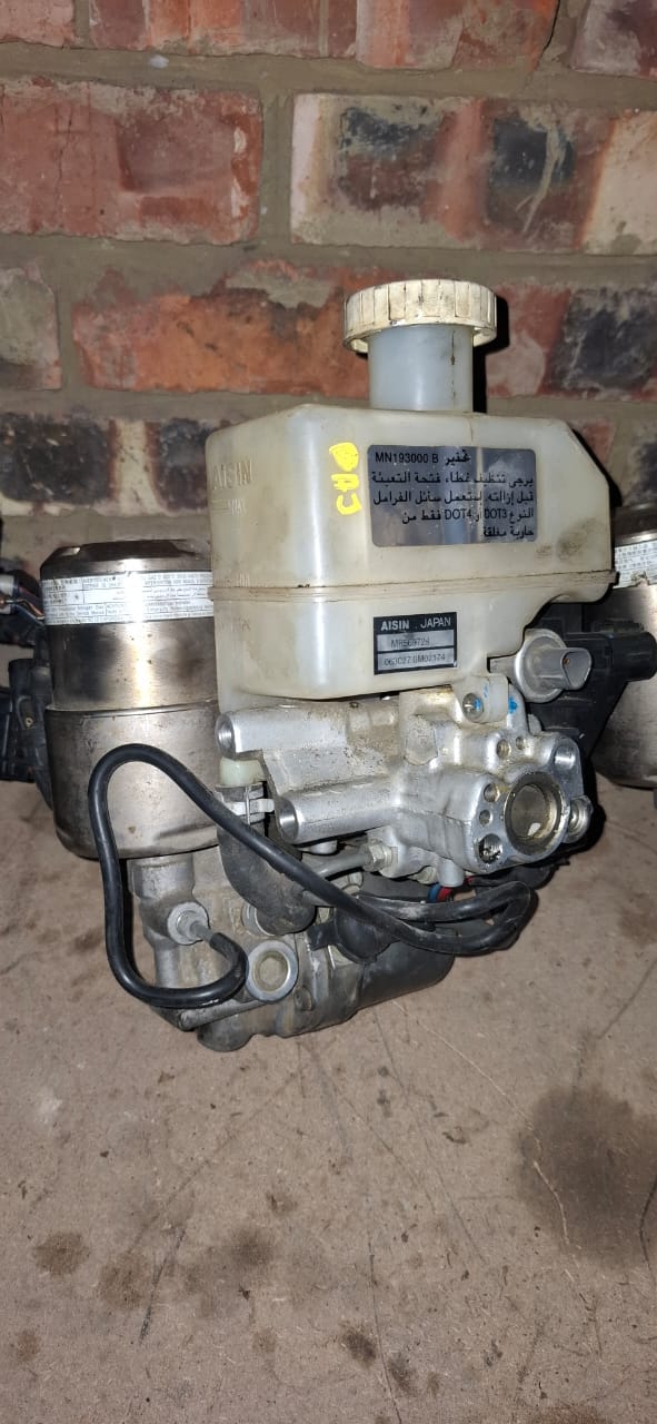 Mitsubishi Pajero Gen 3 & 4 ABS Pump for sale