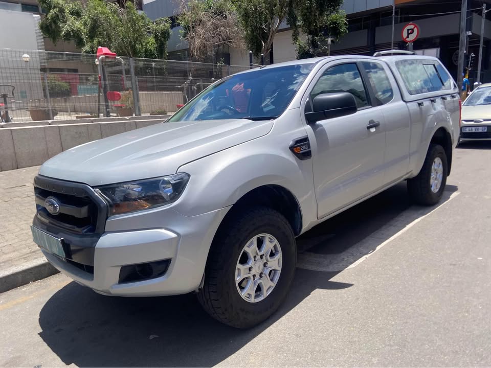 2017 Ford Ranger extended cab 120.000km Manual