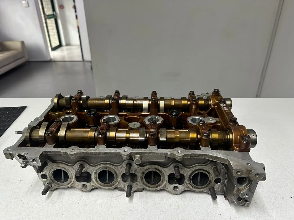 Hyundai IX35 G4KD Cylinder head. - Private Seller Hyundai IX35 G4KD Cylinder head. - Private Seller