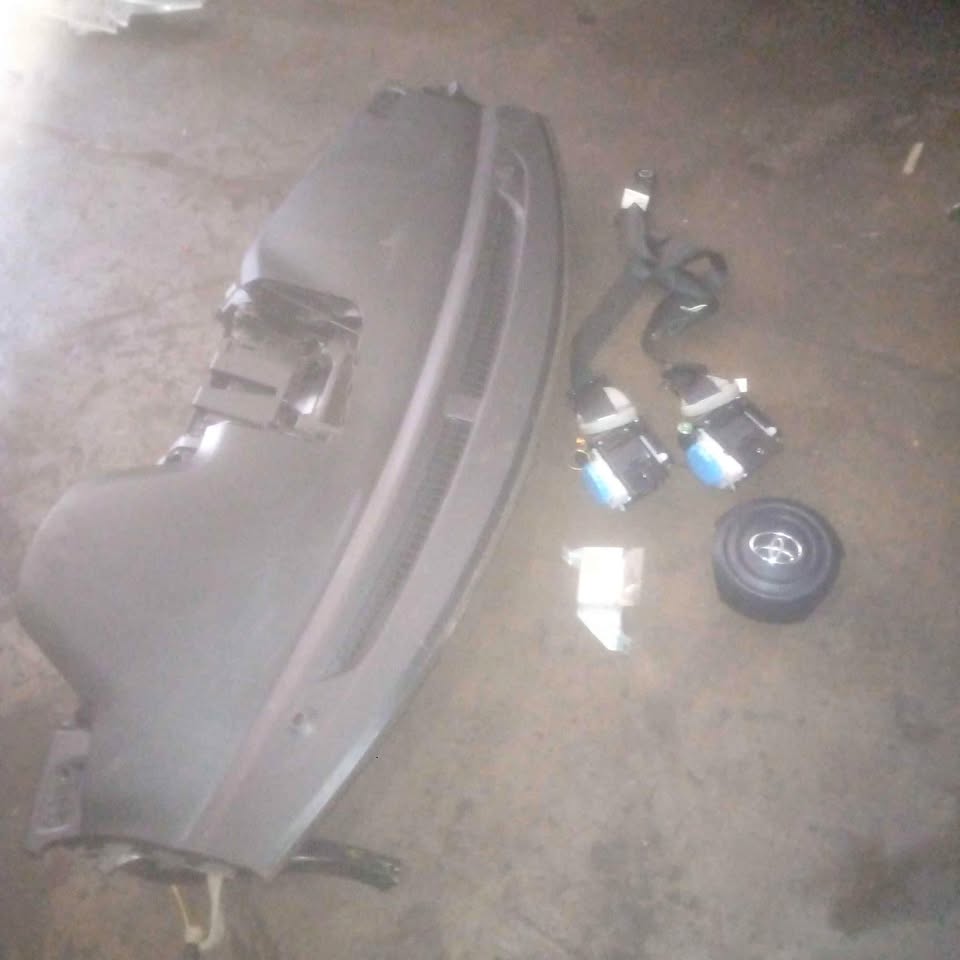 Toyota Starlet's new shape complete airbags sets - Private Seller Toyota Starlet's new shape complete airbags sets - Private Seller