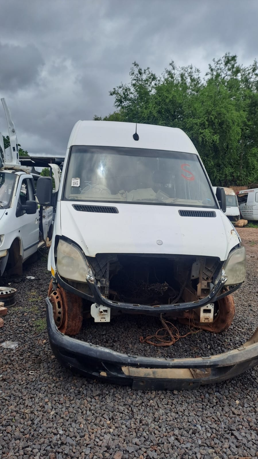 Sprinter 515 available for stripping parts - Private Seller Sprinter 515 available for stripping parts - Private Seller