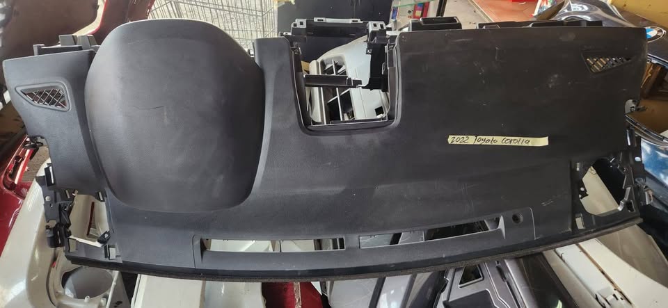2022 Toyota Corolla dashboard for sale - Private Seller