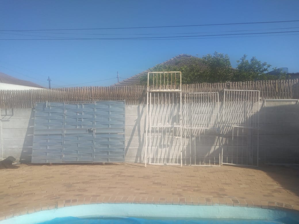Sliding Gate and Solid Security Gates