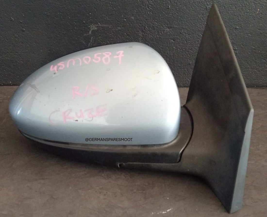 Chev Cruze 2011 1.6 Used Door Mirror - Private Seller Chev Cruze 2011 1.6 Used Door Mirror - Private Seller