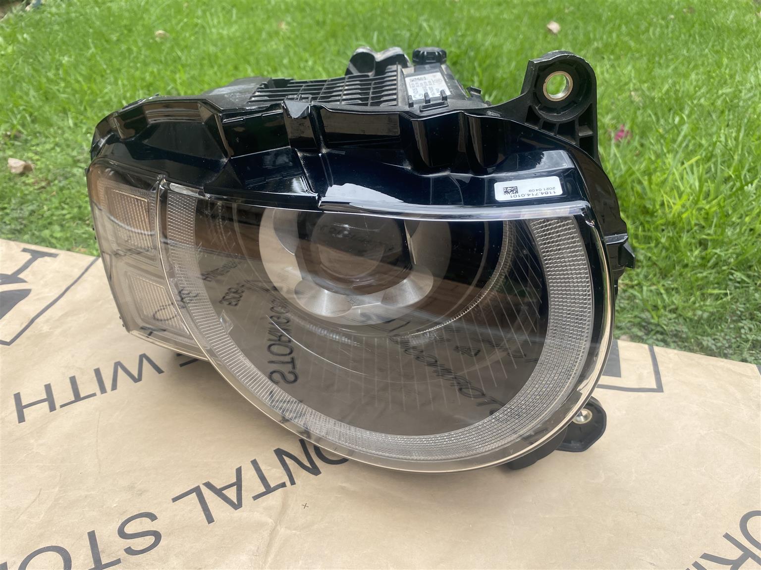 2023 LAND ROVER DEFENDER FULL LED HEADLIGHT RIGHT SIDE FOR SALE - Private Seller
