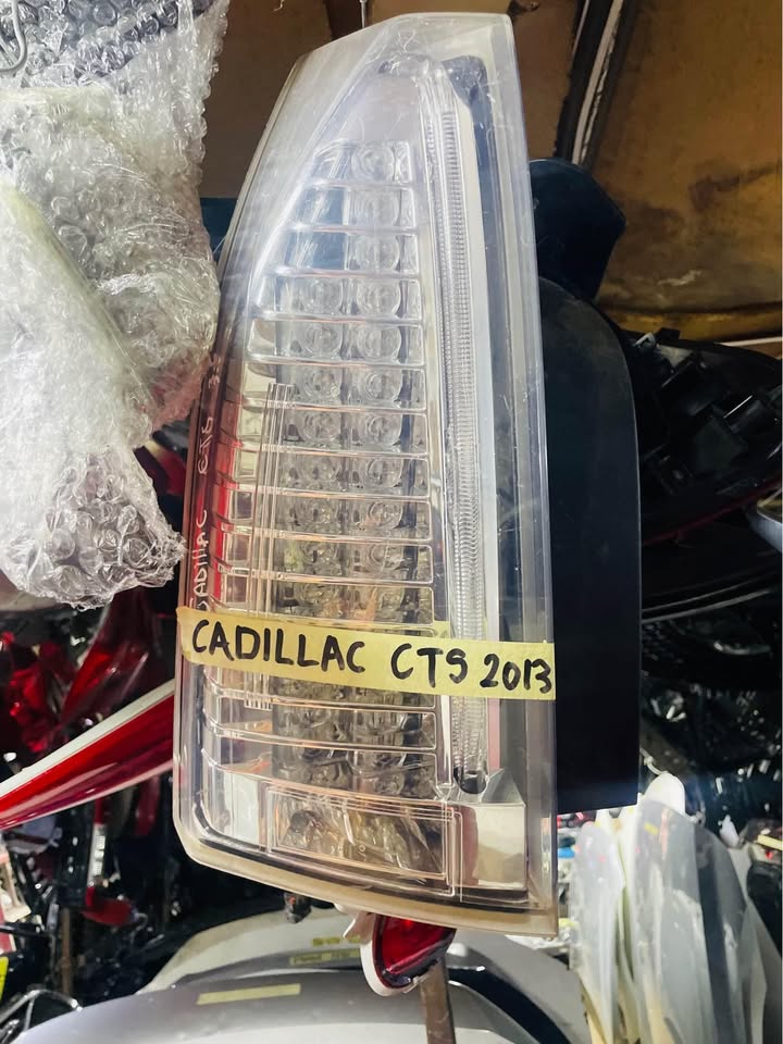 CADILLAC CTS taillight 2013 - Private Seller CADILLAC CTS taillight 2013 - Private Seller