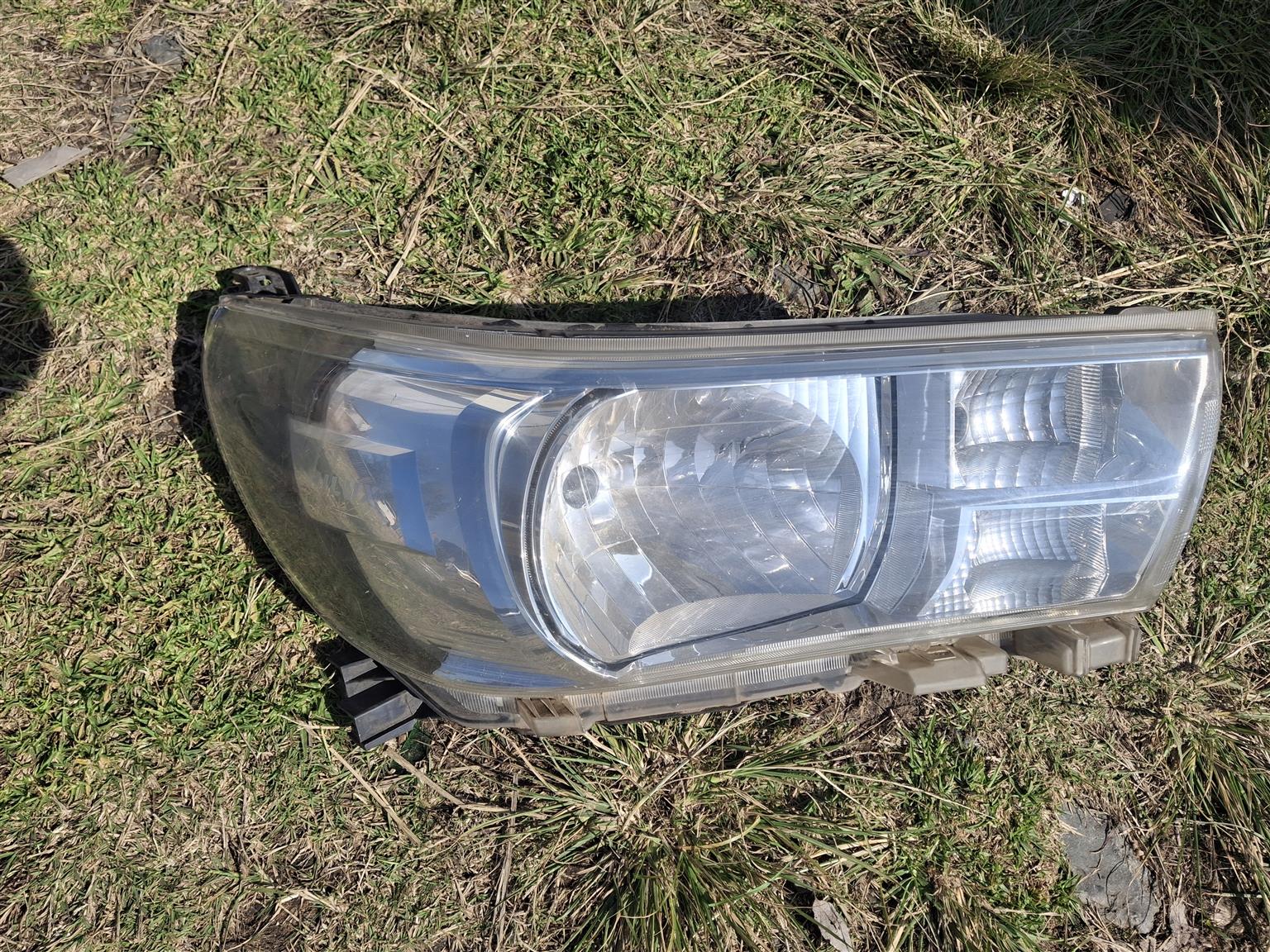 Toyota Hilux Gd6 headlight - Private Seller Toyota Hilux Gd6 headlight - Private Seller
