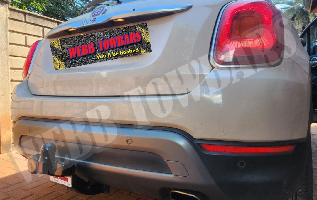 Fiat 500x Standard/Detachable Towbars - Private Seller Fiat 500x Standard/Detachable Towbars - Private Seller