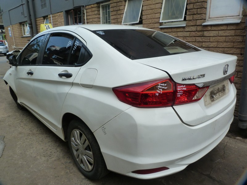Honda Ballade 1.5 i-VTEC AT White - 2016 STRIPPING FOR SPARES - Private Seller Honda Ballade 1.5 i-VTEC AT White - 2016 STRIPPING FOR SPARES - Private Seller