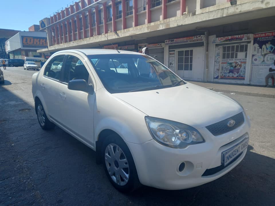 2015 FORD IKON 1.6 PETROL, MANUAL, WHITE COLOUR, MILEAGE 87000KM