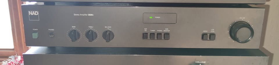 NAD 3020E Integrated amplifier