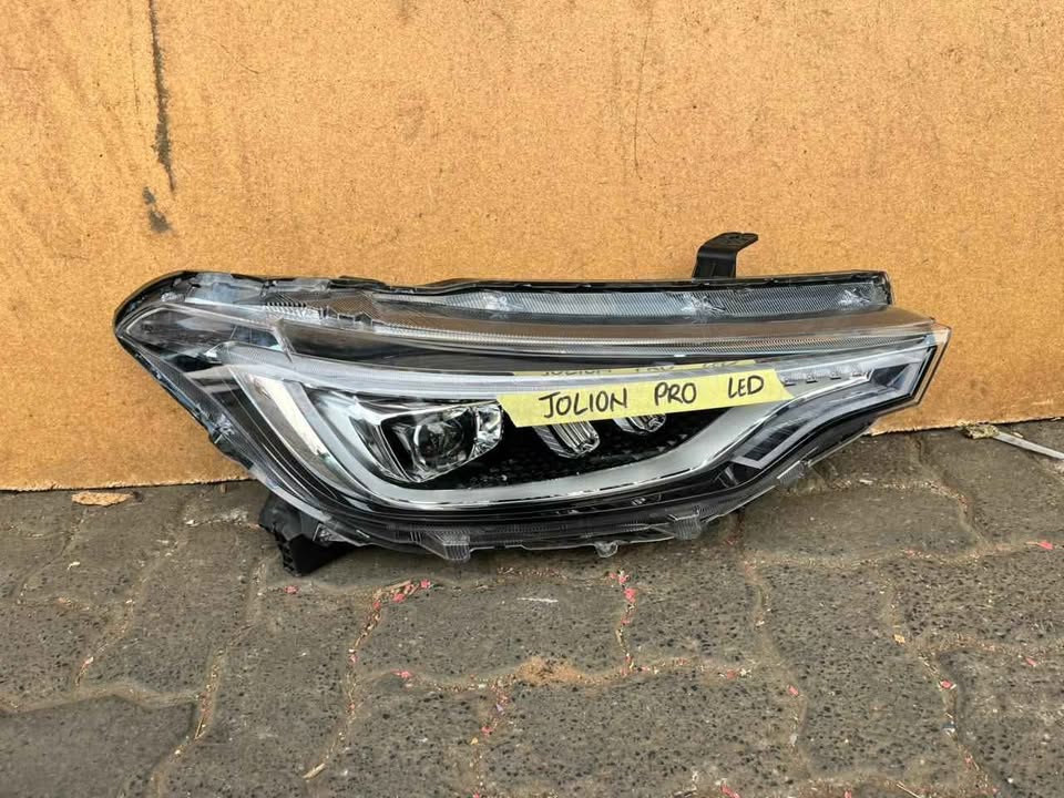Haval Jolion Pro Headlight - Private Seller Haval Jolion Pro Headlight - Private Seller