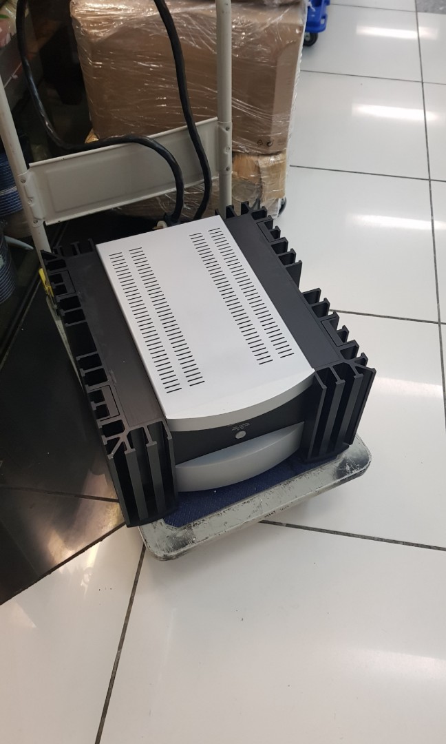 MARK LEVINSON No.332 DUAL MONAURAL POWER AMPLIFIER