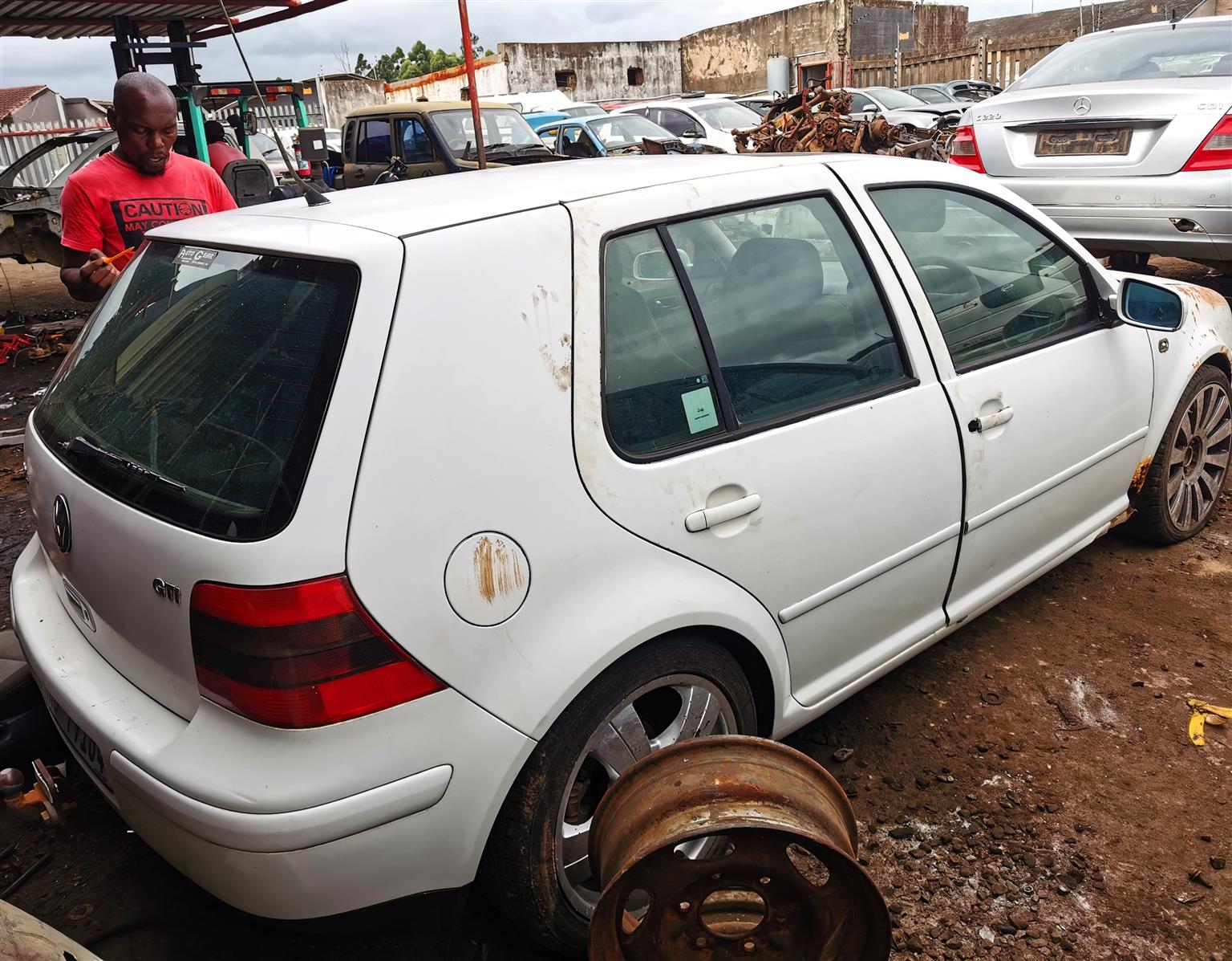 Available for spare parts : VW Golf 4 1.8 GTI 2005 model