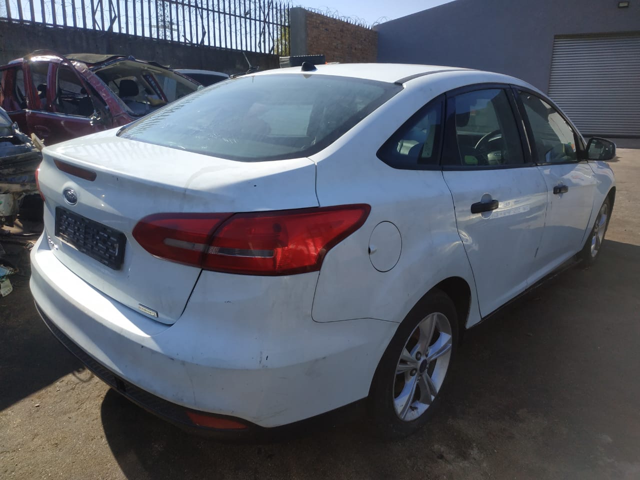 2016 Ford Focus 1.0 Sedan Stripping for spares