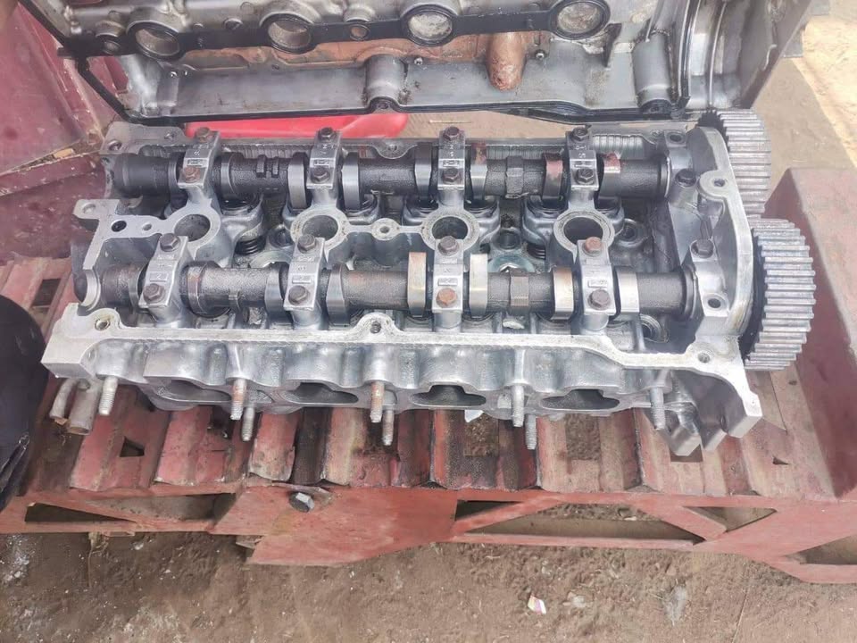 Ford 16v head in good condition - Private Seller Ford 16v head in good condition - Private Seller