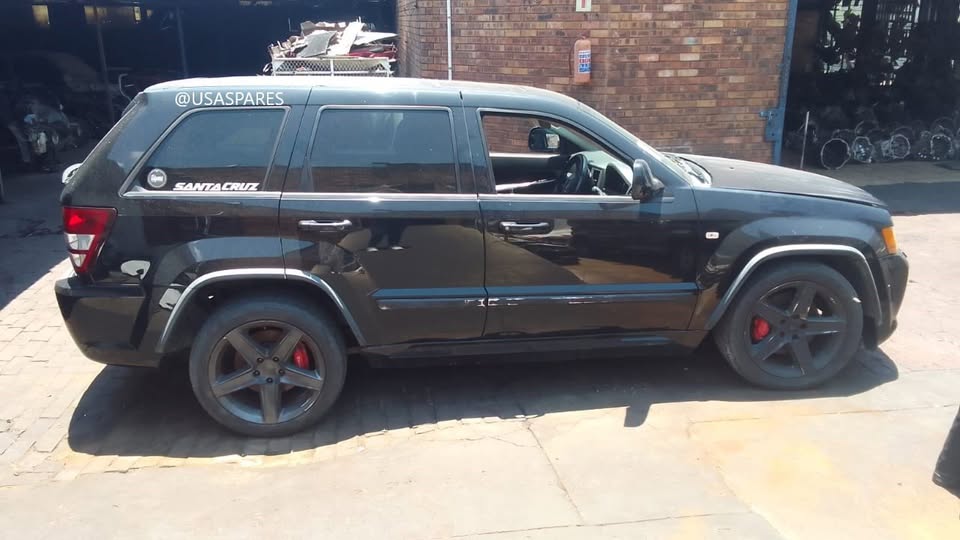 Jeep Grand Cherokee 6.1 WK1 Used Engine Spares For Sale WhatsApp Oloff on - Private Seller Jeep Grand Cherokee 6.1 WK1 Used Engine Spares For Sale WhatsApp Oloff on - Private Seller